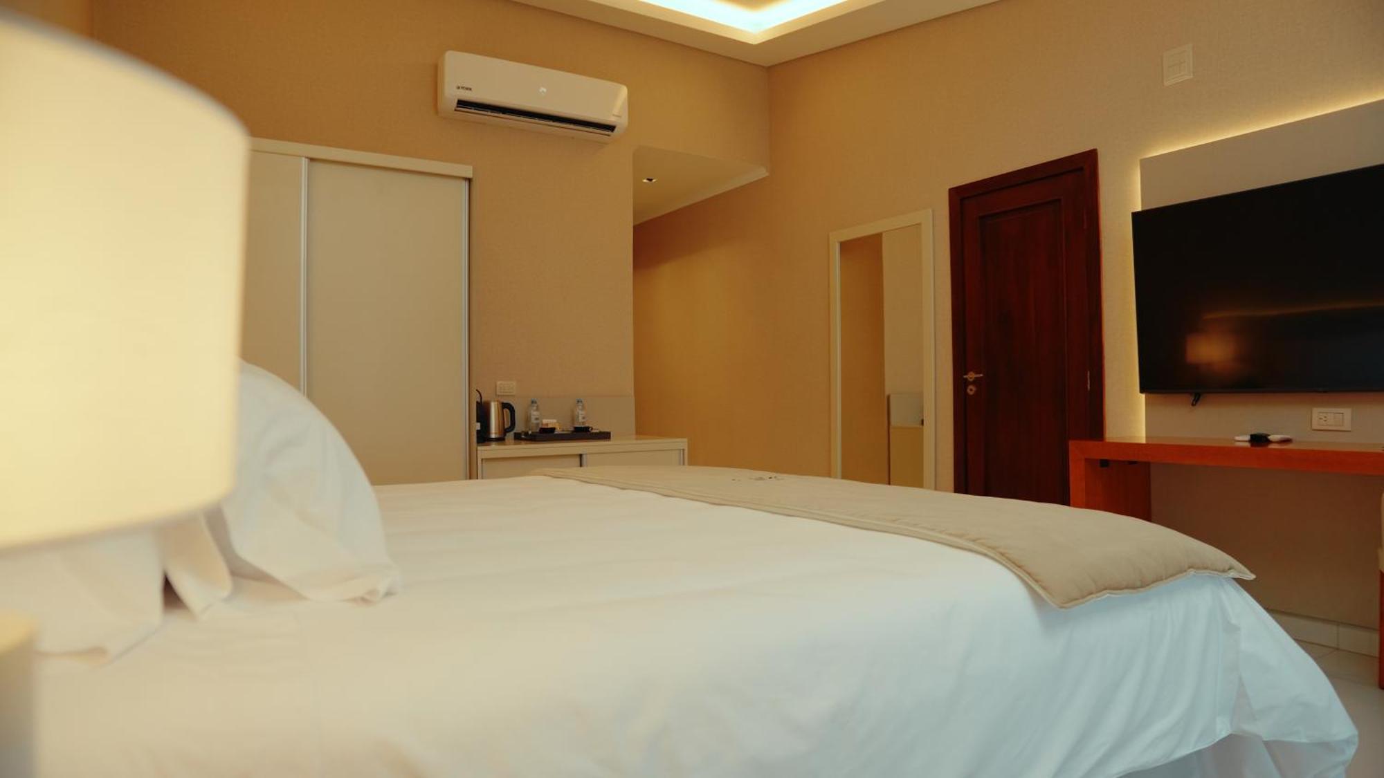 Ht Hotel Deluxe Resort & Spa Santiago del Estero Bagian luar foto